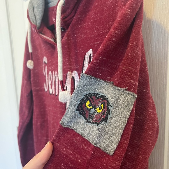 Colosseum Women’s Temple Hoodie - Picture 5 of 6